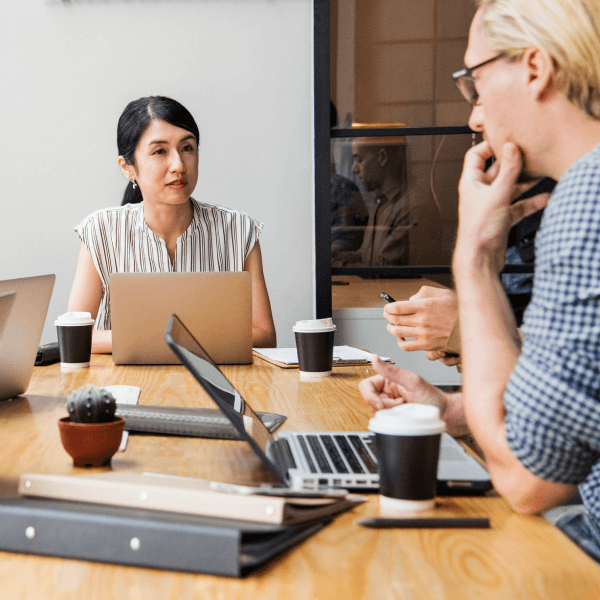 Internet das Coisas (IoT): o que é, como funciona e como ela já transforma casas e cidades